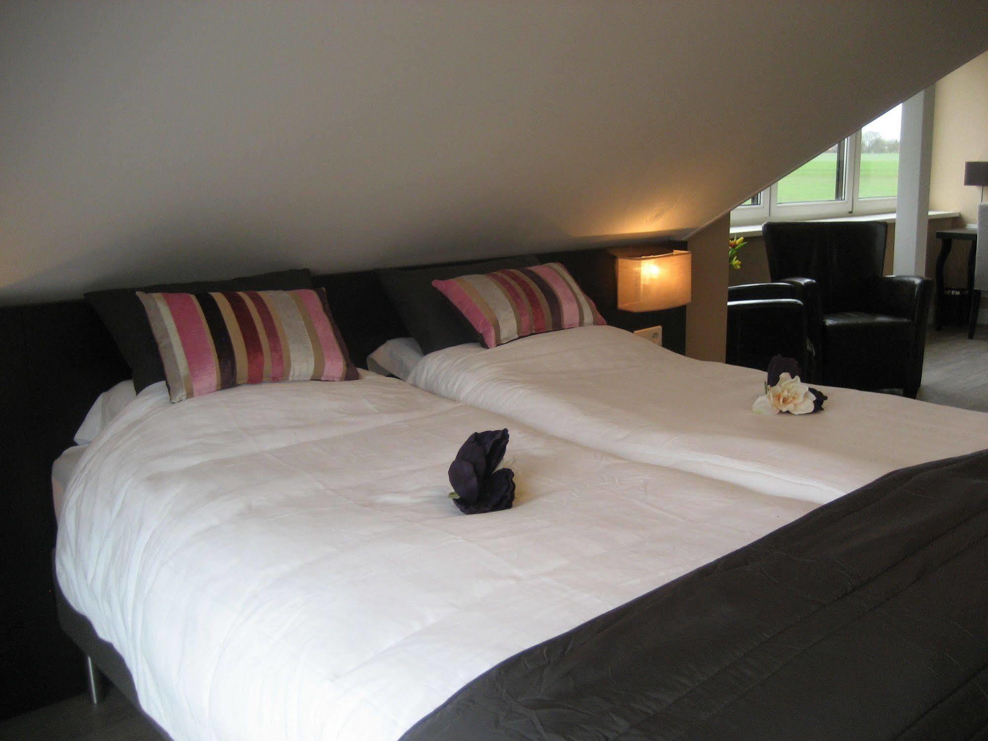 Bed & Breakfast Rheiderland Ditzumerverlaat Екстериор снимка